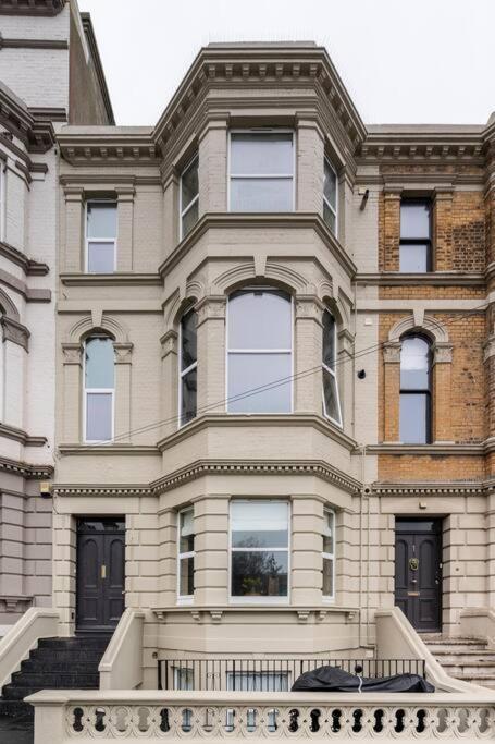 Spacious 2 Bed Luxury Margate