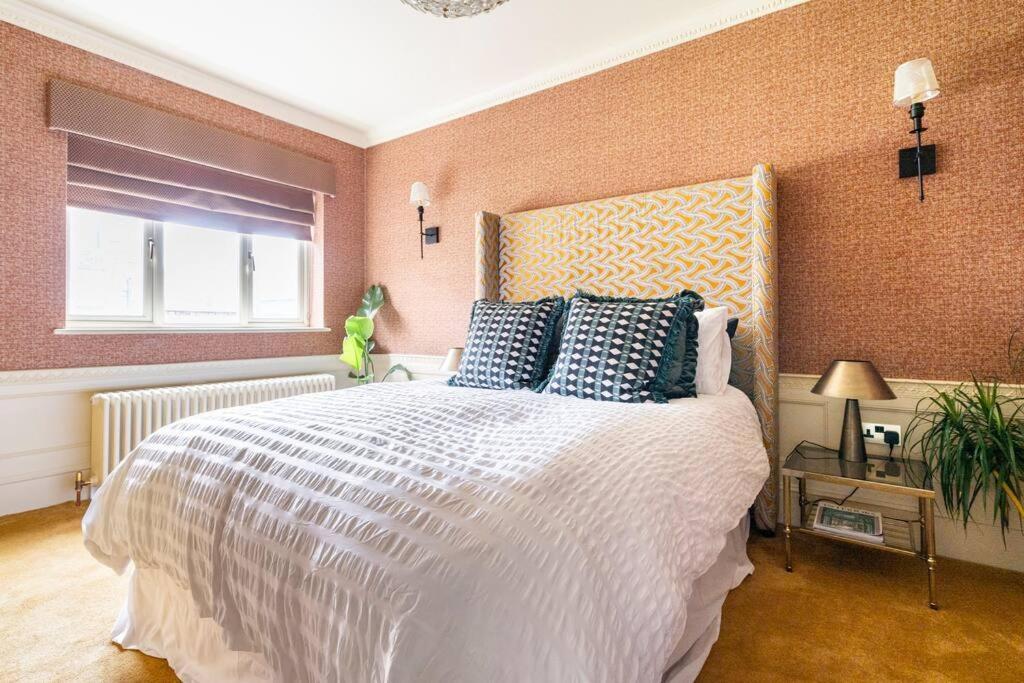 Spacious 2 Bed Luxury *